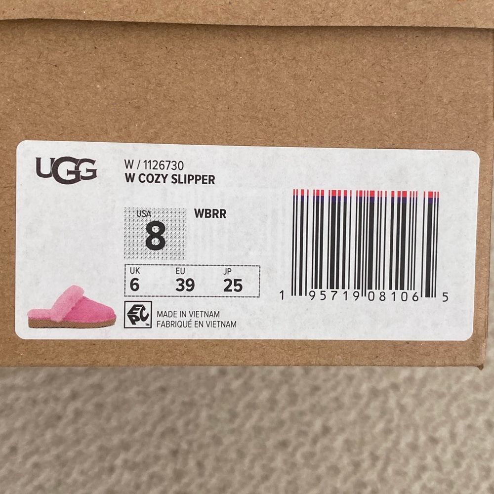 UGG Cozy Slippers - Picture 8 of 8